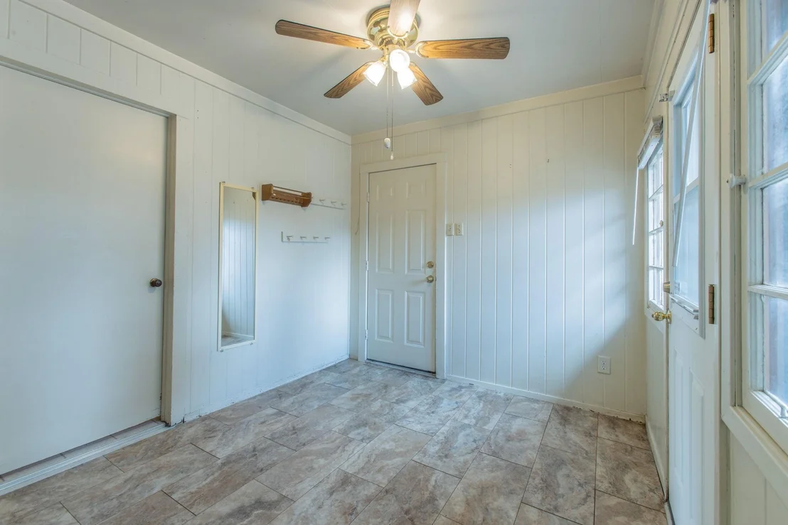 Photo of 5719 Stratford Drive
