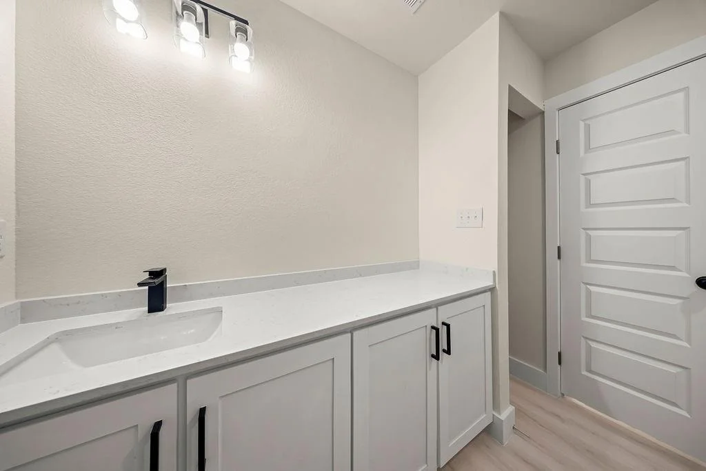Photo of 3409 Buckingham Drive