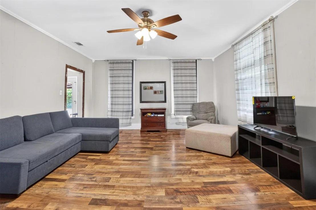 Photo of 102 Poplar Street
