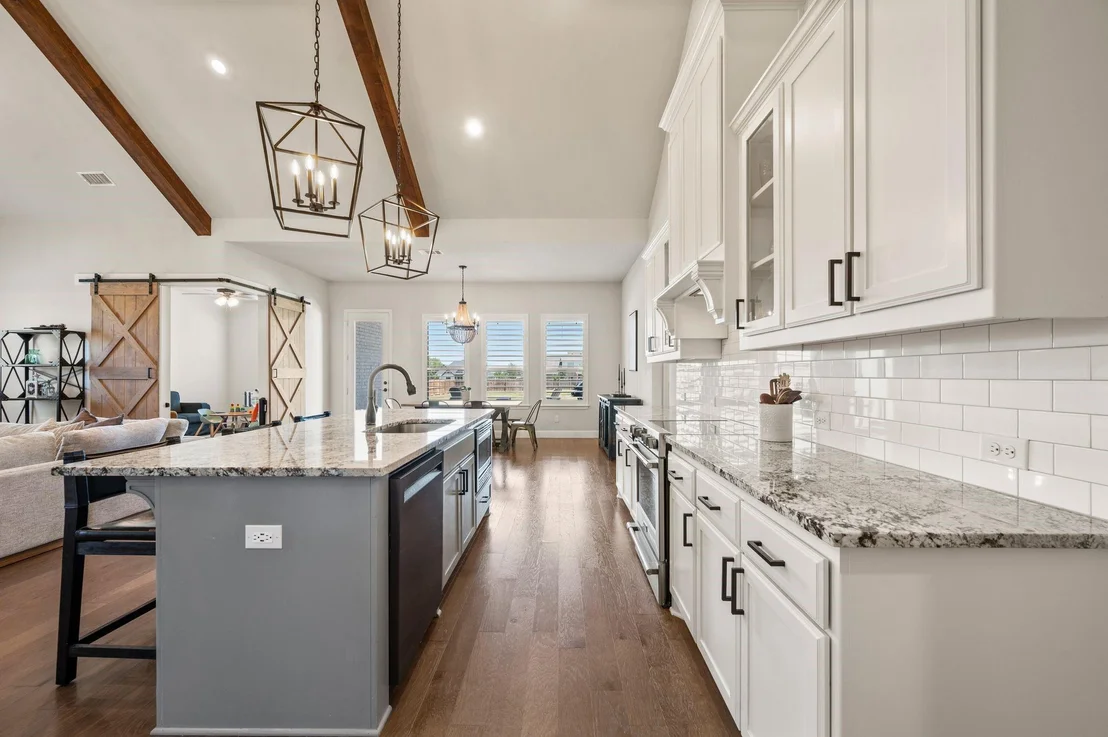 Photo of 8908 Lazy Oak Drive