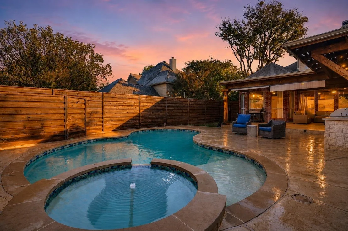 Photo of 8005 Rosemont Drive