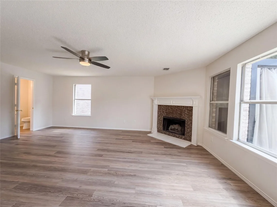 Photo of 2320 Bantry Lane