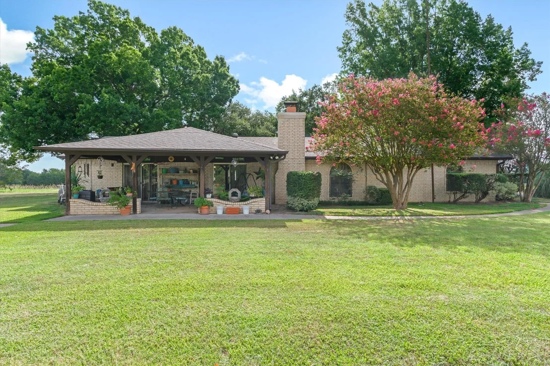 Photo of 600 VZ County Road 4930