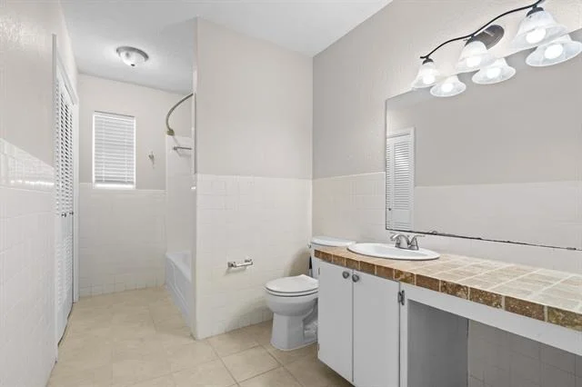 Photo of 608 Catalina Drive