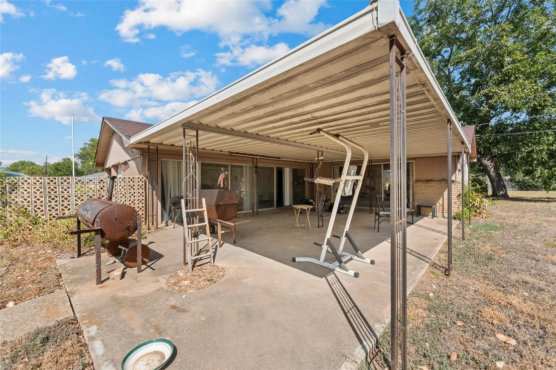 Photo of 1815 Mahalia Drive