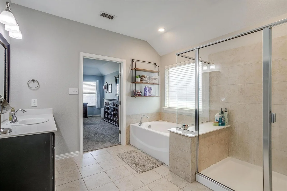 Photo of 1023 Saint Andrews Drive
