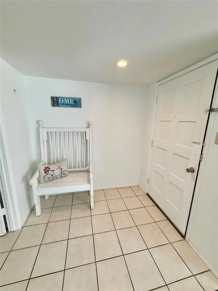 Photo of 2117 Foxcroft Circle