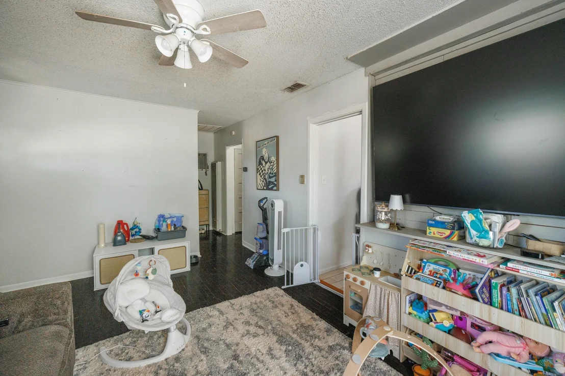 Photo of 3249 S 4th Street