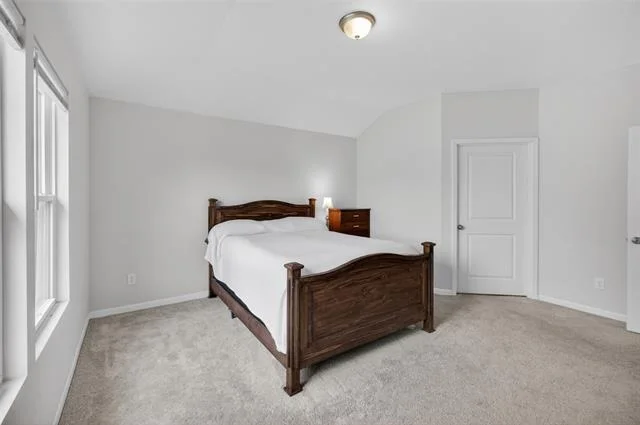 Photo of 901 E 3rd Street