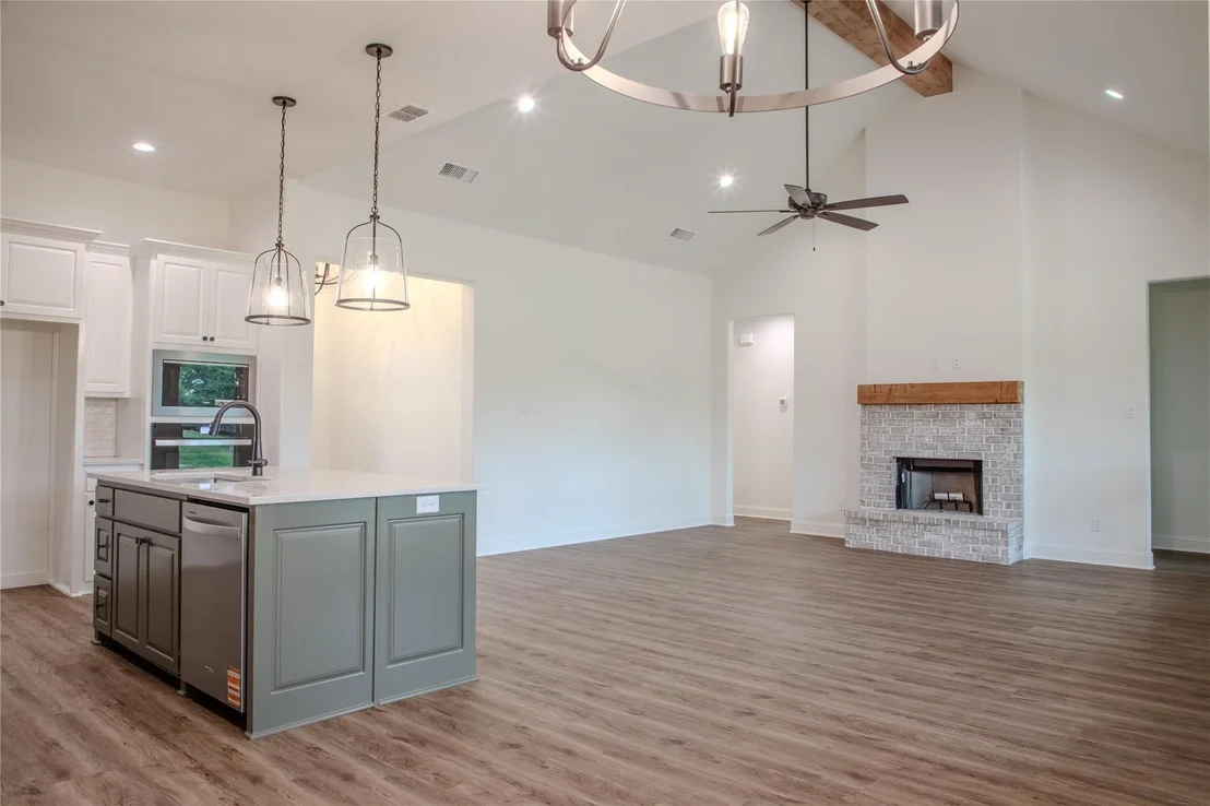 Photo of 204 Sweetgrass Drive