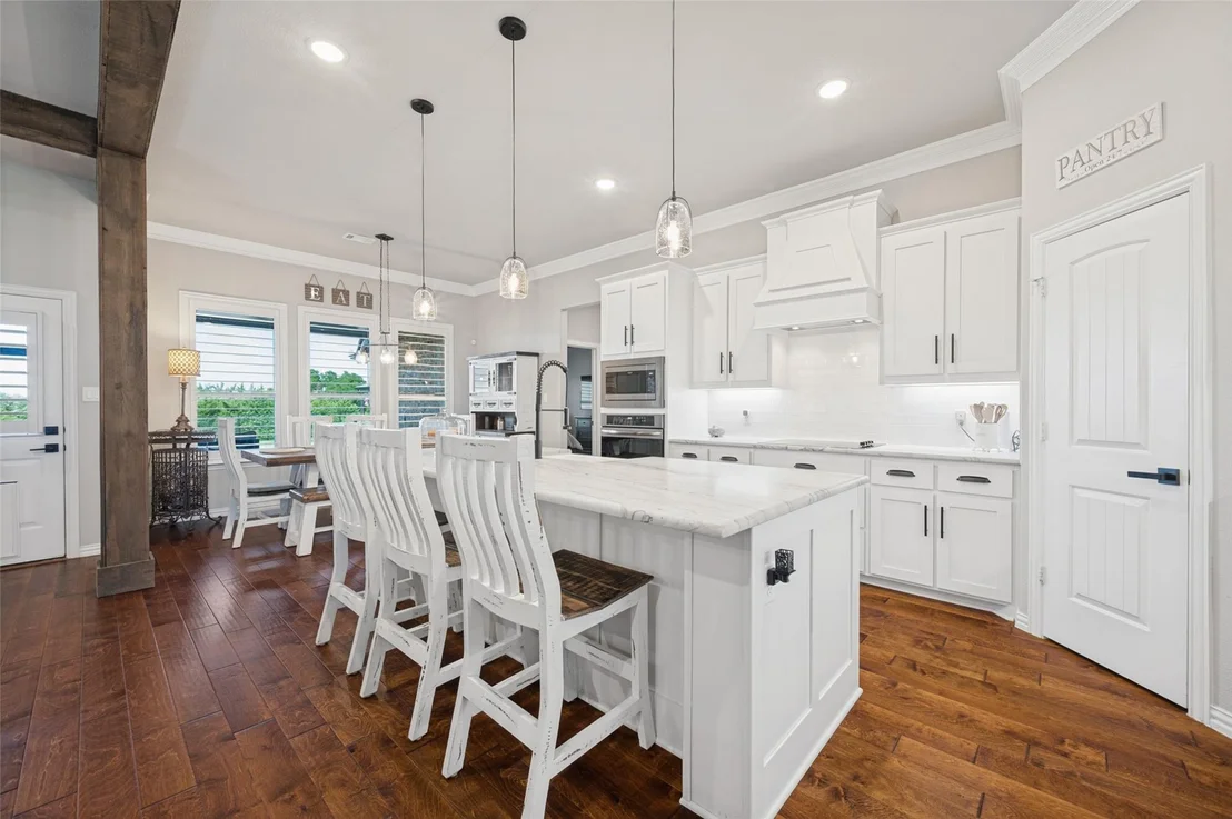 Photo of 4515 County Road 494