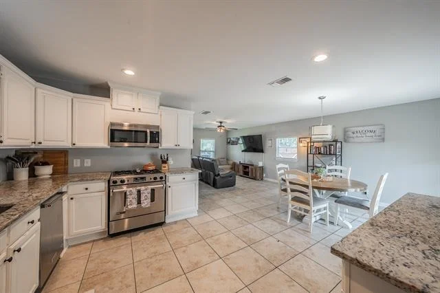 Photo of 6037 Lindy Lane