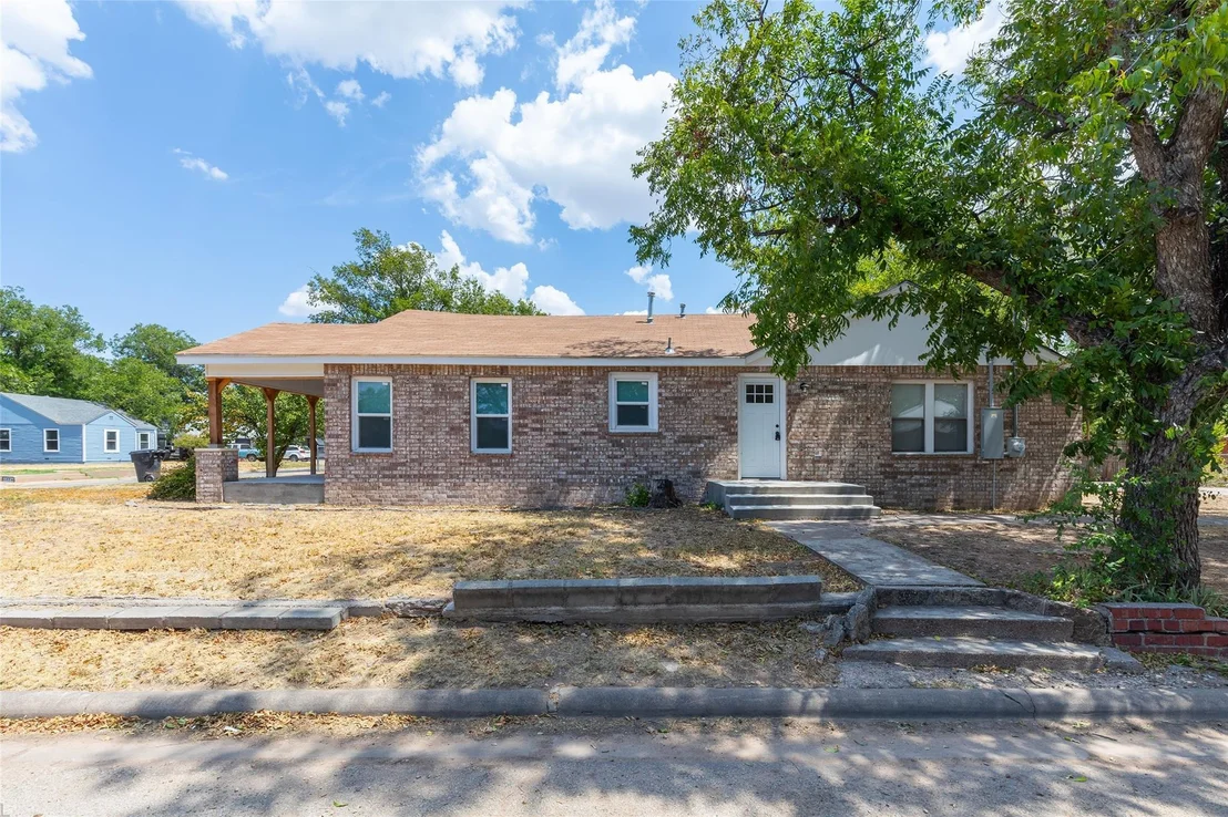 Photo of 1781 N 10th Street