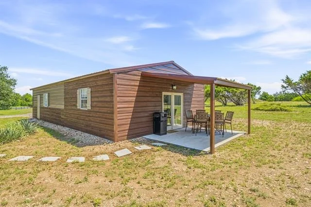 Photo of 1271 Private 2120 Road