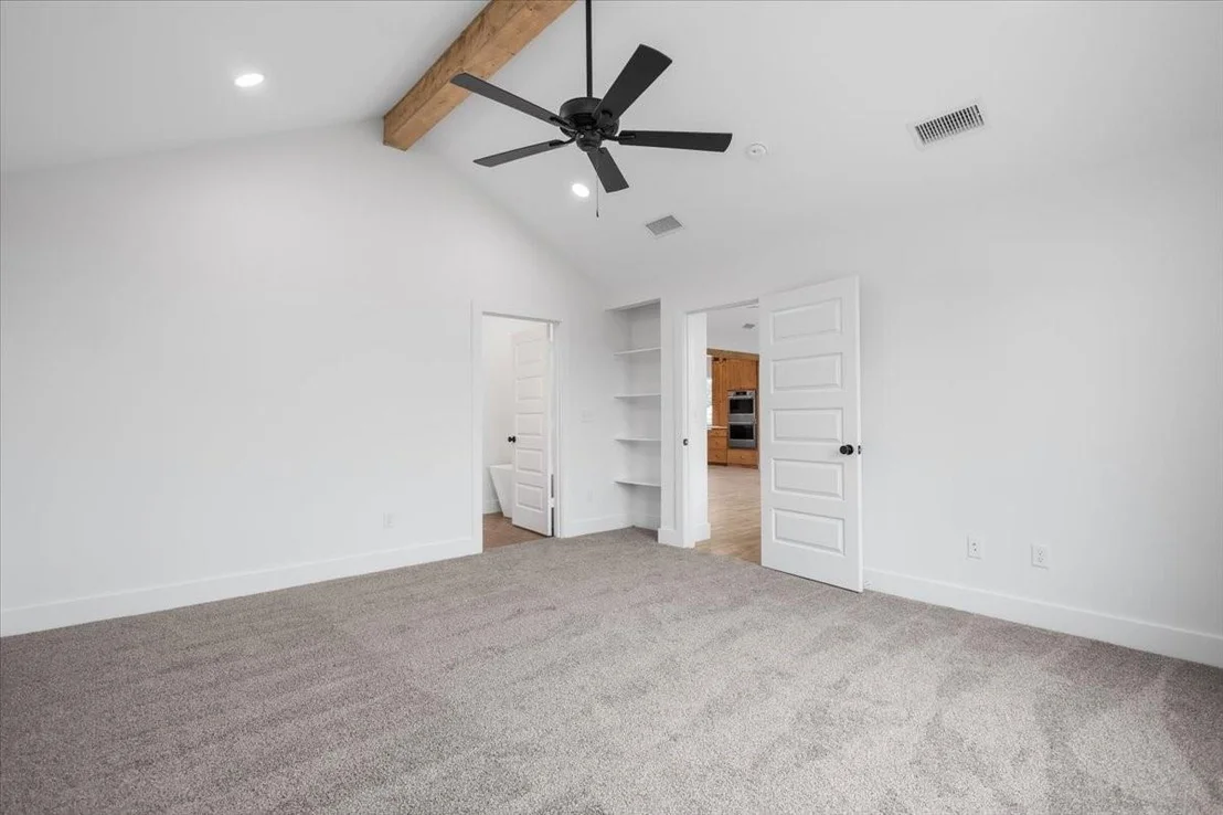 Photo of 16429 Clearview Drive