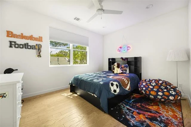 Photo of 6322 Malcolm Drive