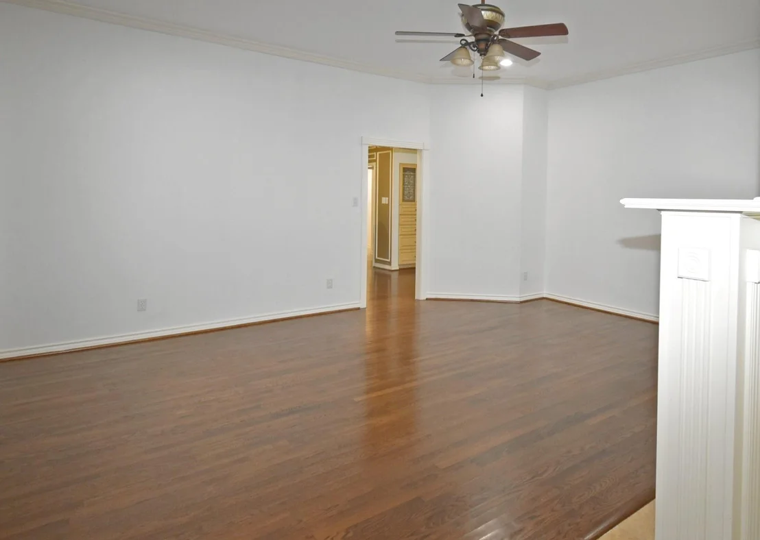 Photo of 2902 Live Oak Drive
