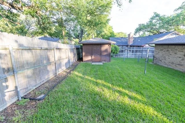 Photo of 3065 Summit Drive