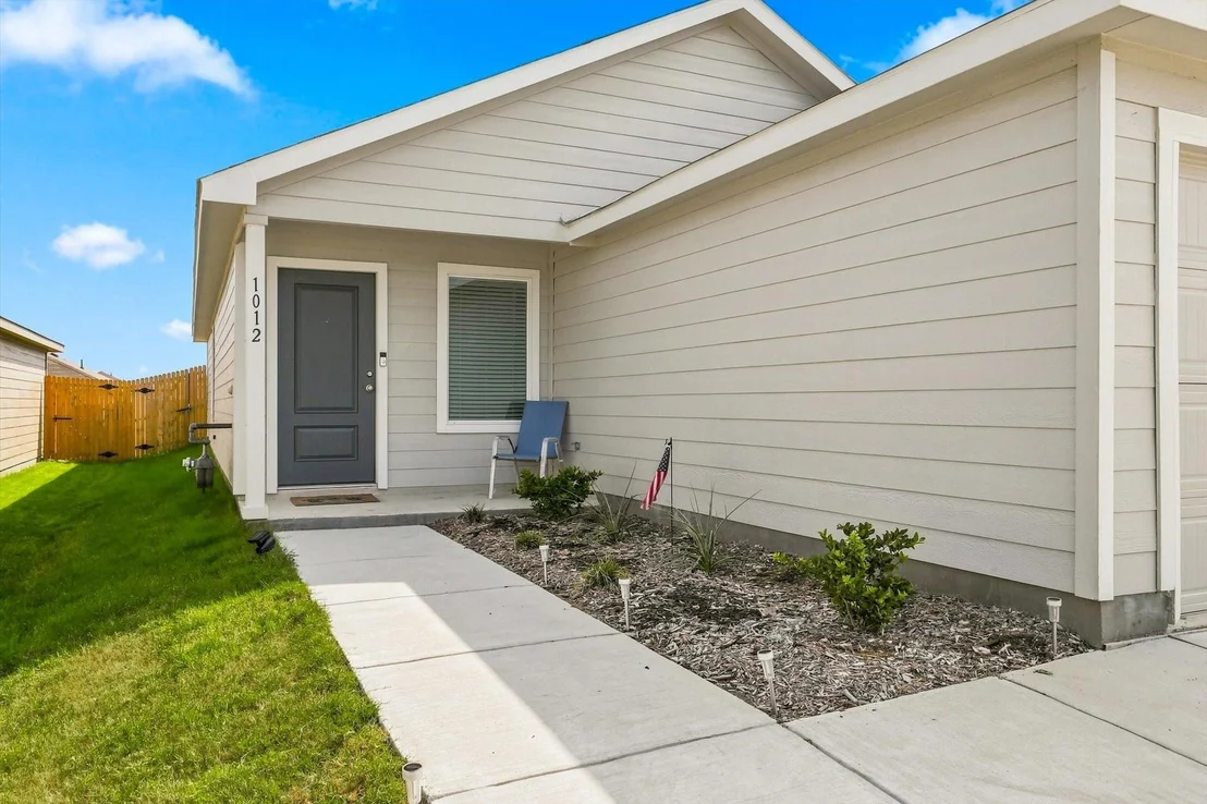Photo of 1012 Calley Pear Trail