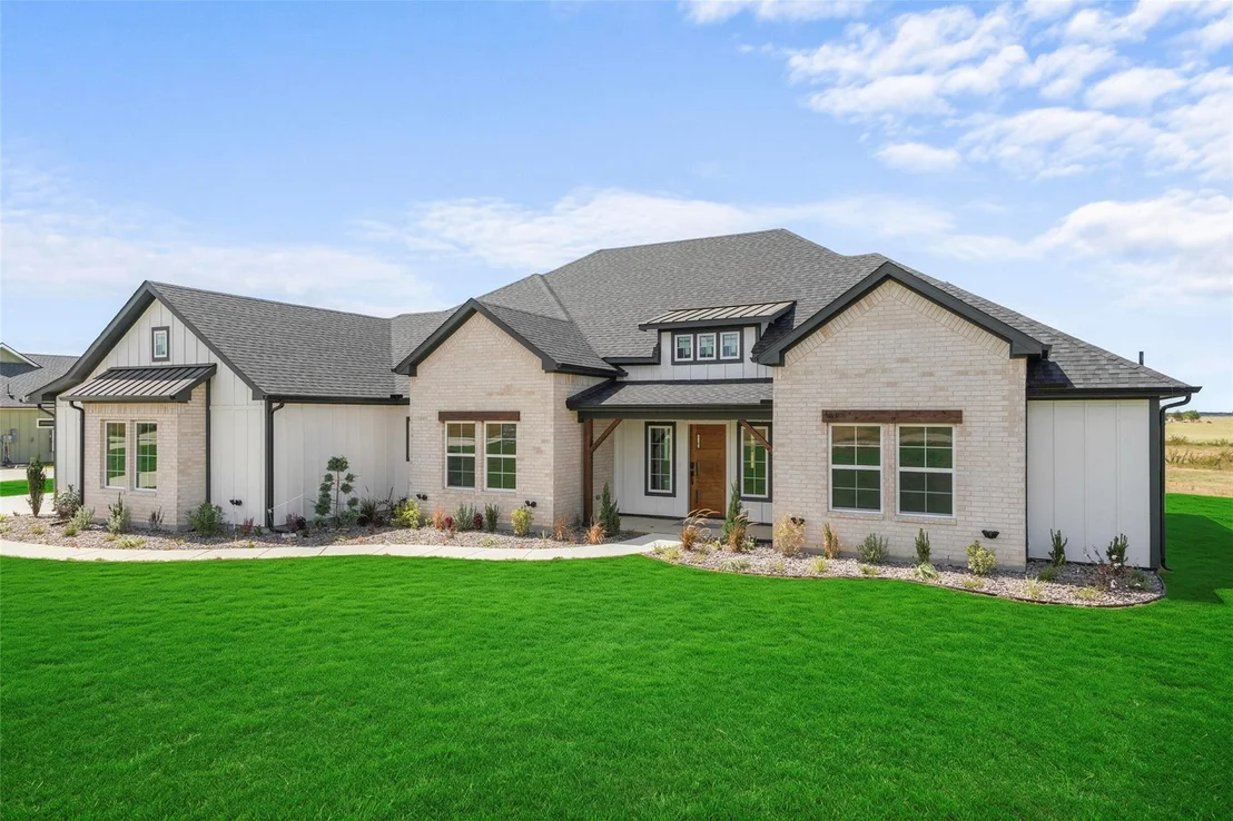 Photo of 1054 Dixie Estates Way