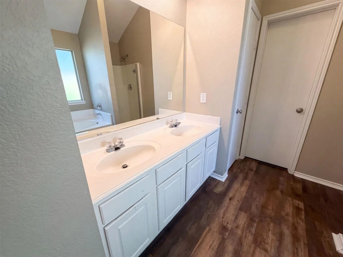 Photo of 809 Canyon Cove Drive