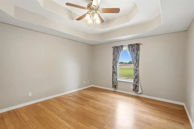 Photo of 165 Sanford Lane