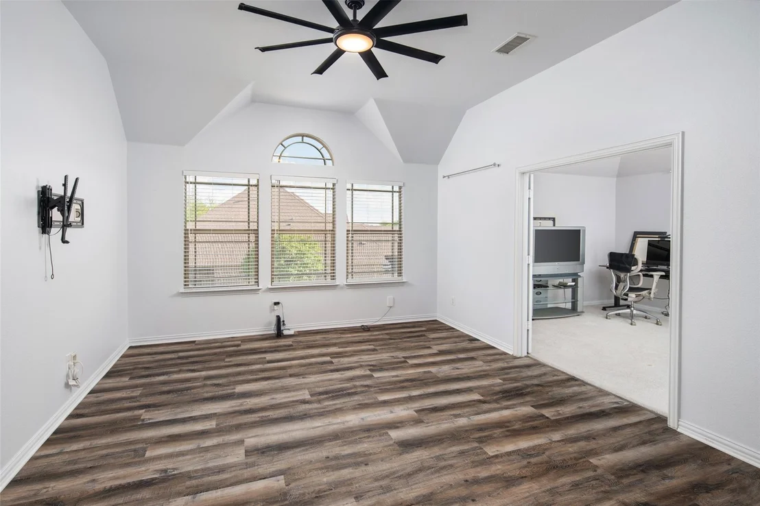 Photo of 145 Las Colinas Trail