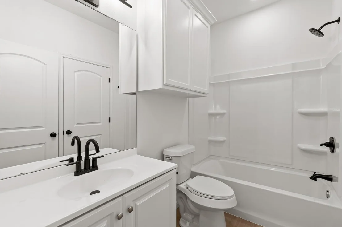 Photo of 84 Crescent