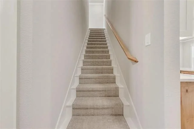 Photo of 1327 Selby Road
