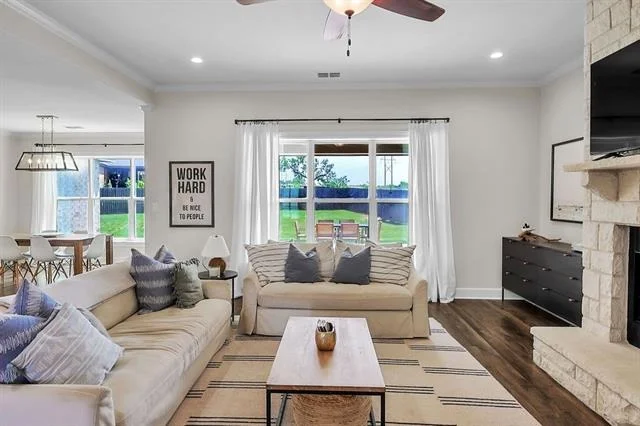 Photo of 8345 Ridge