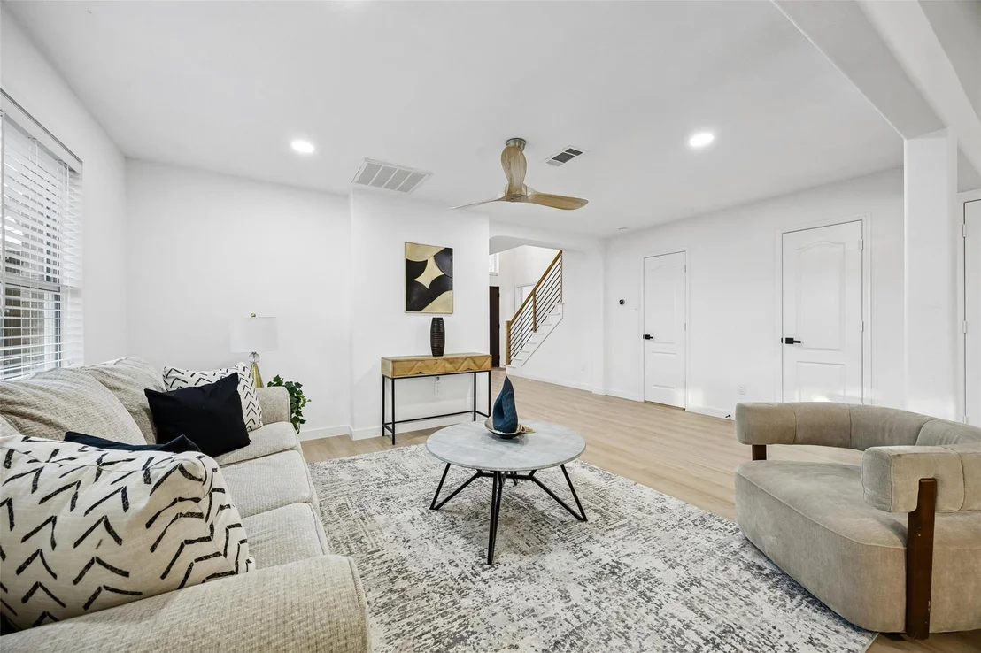 Photo of 1413 Thistle Circle