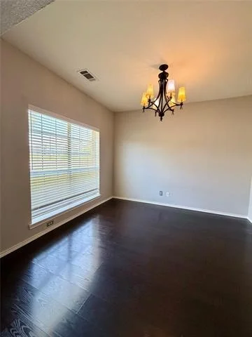 Photo of 3955 Luke Lane
