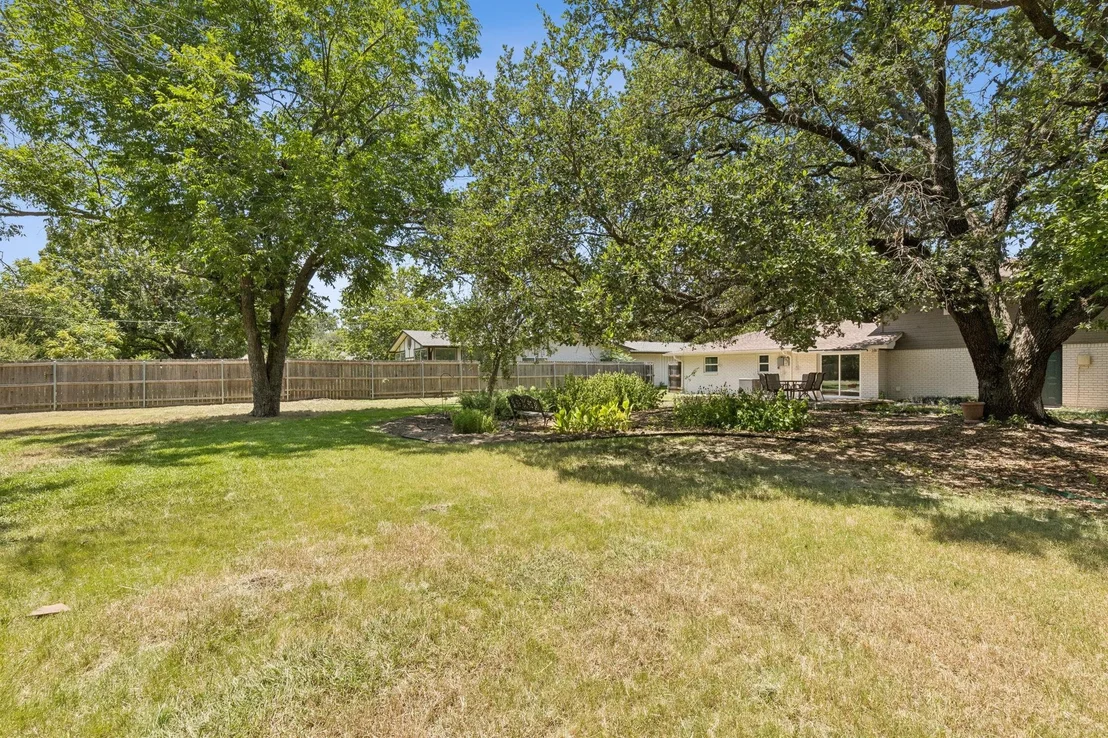 Photo of 1108 Bellemead Drive