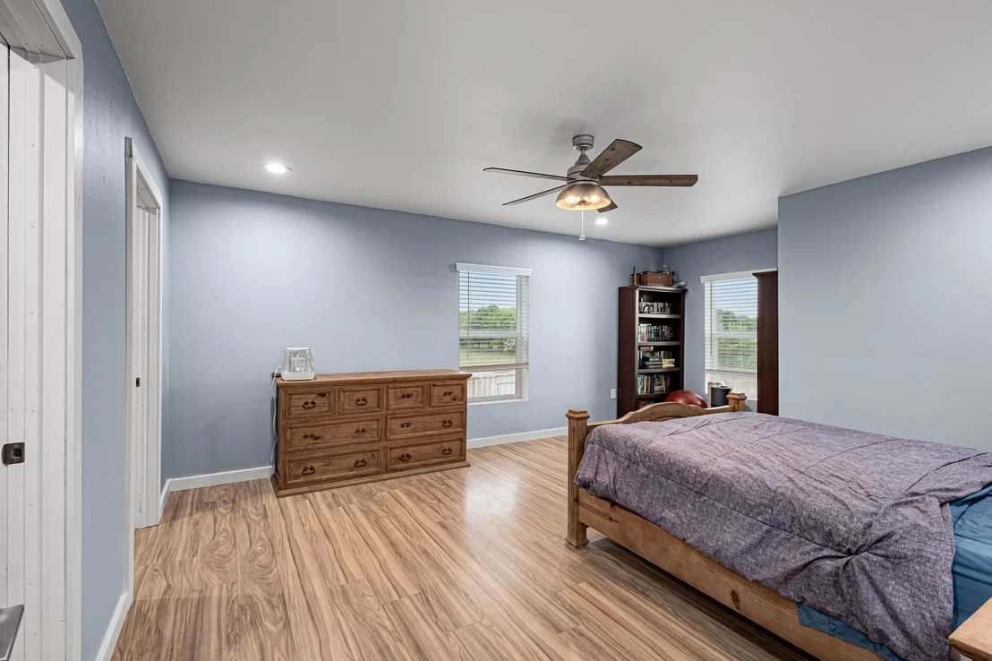 Photo of 124 County Road 4511