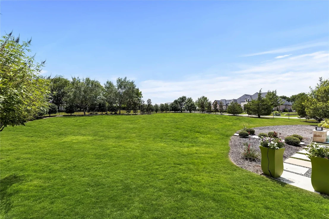 Photo of 2120 Meadow View Drive