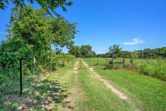 Photo of 8855 County Road 107