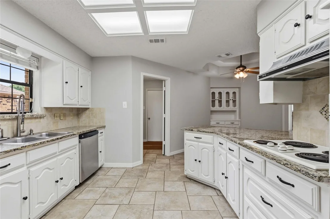 Photo of 200 Sunny Crest Drive