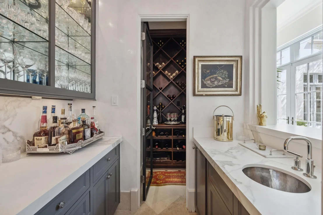 Photo of 4222 Brookview Drive