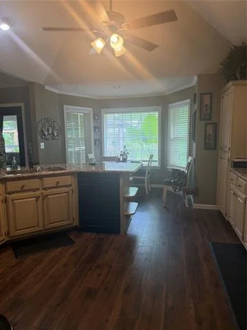 Photo of 215 County Road 1451