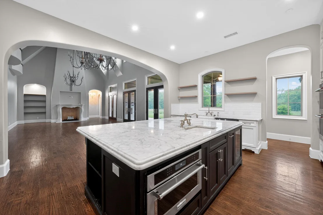 Photo of 230 Oak Tree Drive