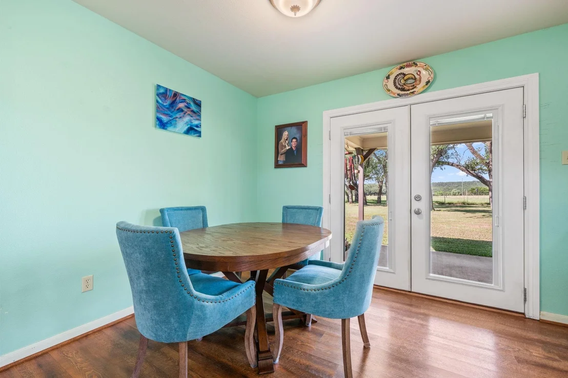 Photo of 2517 County Road 4240