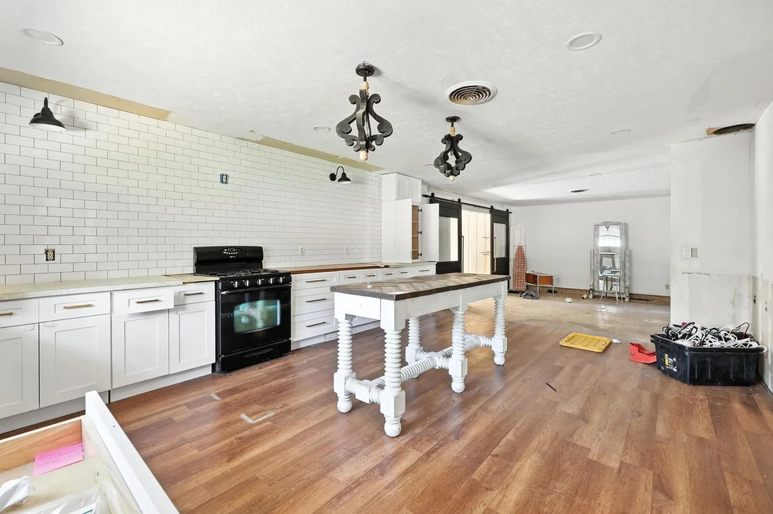 Photo of 2304 Royal Acres Drive