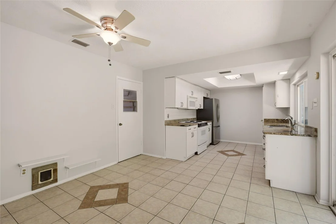 Photo of 2015 Inverness Drive