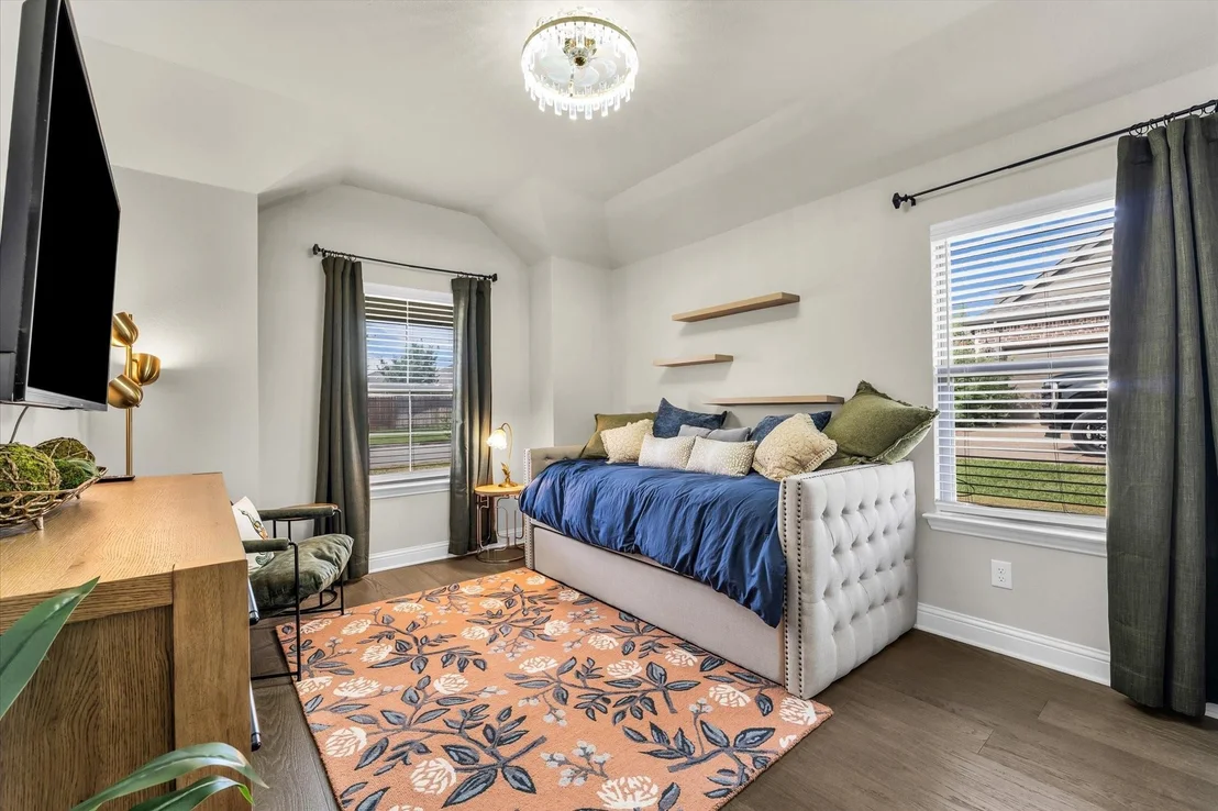 Photo of 1317 Ridgeview Drive