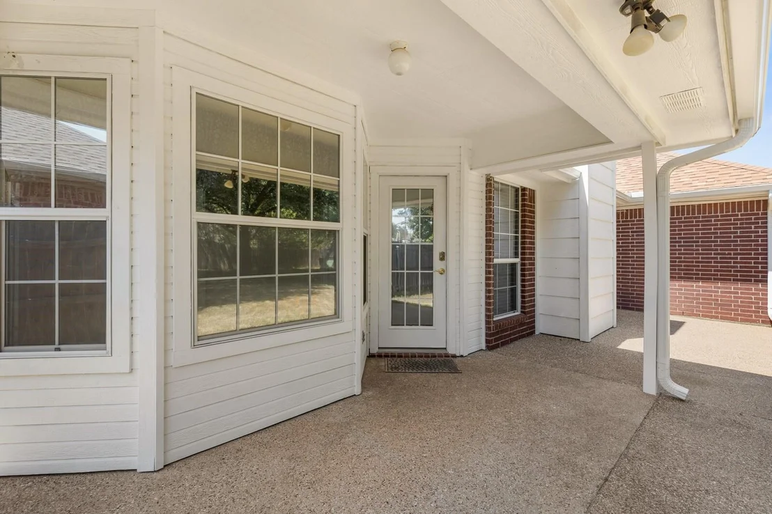 Photo of 2800 Comanche Trail