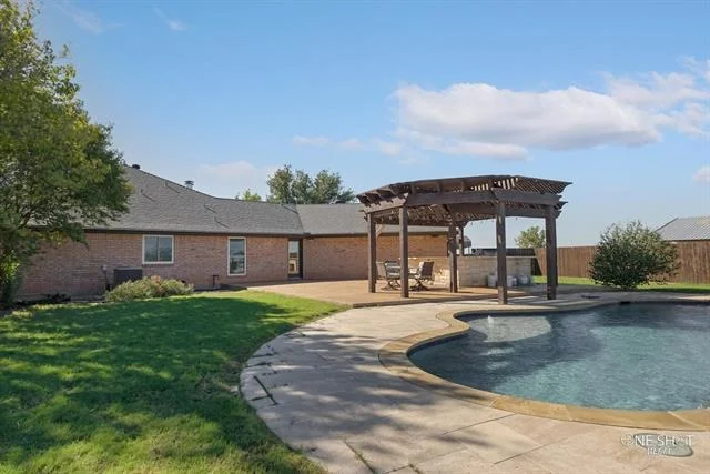 Photo of 560 County Road 332