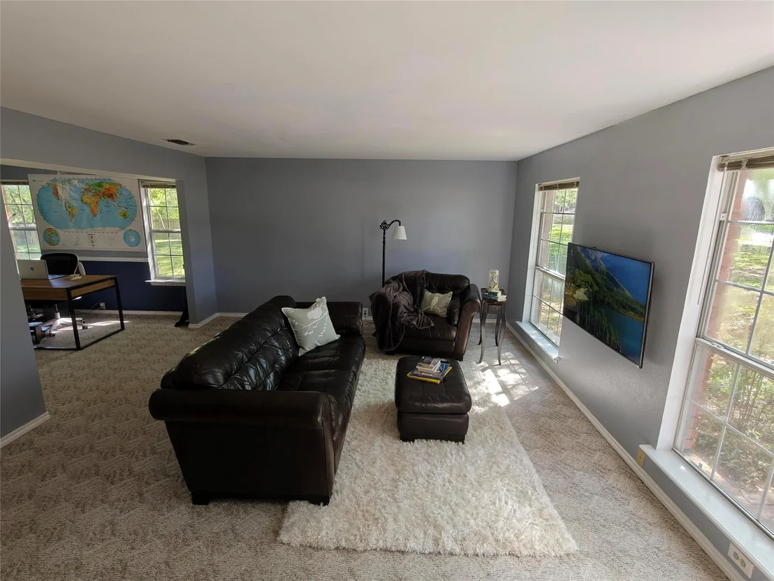 Photo of 5210 Cliff Haven Drive