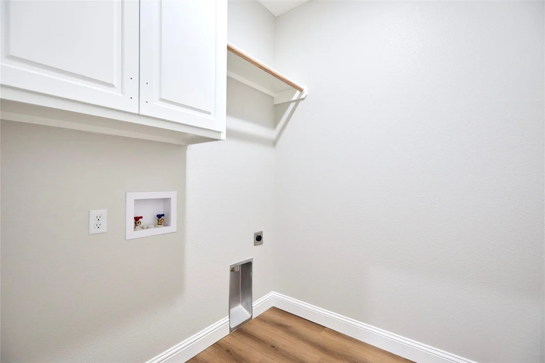 Photo of 3922 National Drive