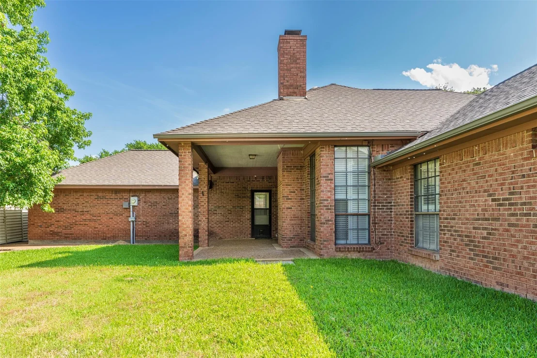 Photo of 7454 Queensbury Circle