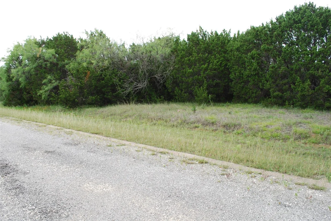 Photo of 23067 Oak Ridge Drive